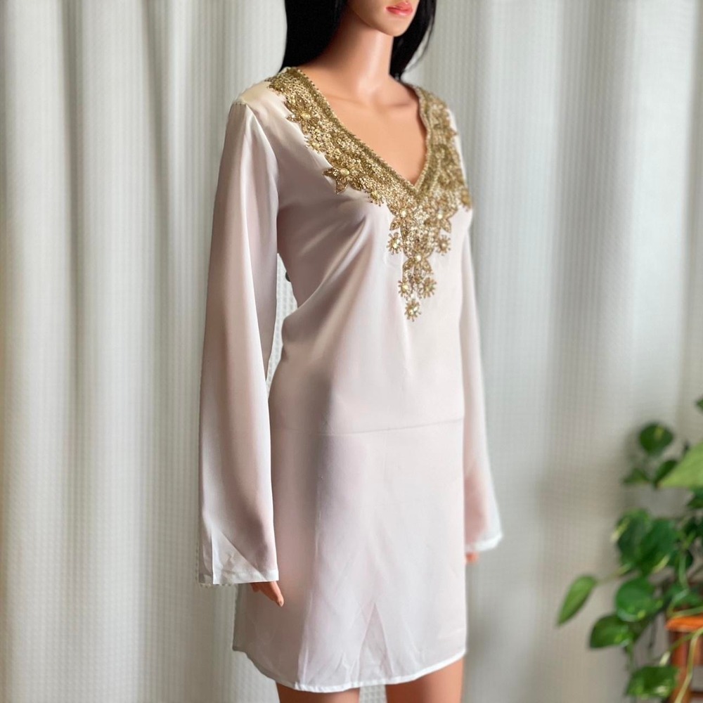 NWT Lucky & Coco White Gold‎ Embellished Long Sleeve Tunic Top Boho Retro Size L